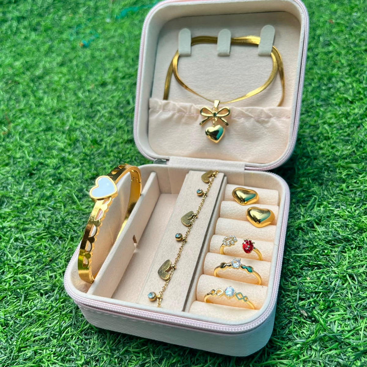 Golden Hearts Gift Box Set