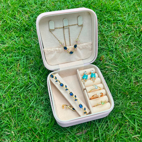 Tulip Sapphire Bloom Gift Box